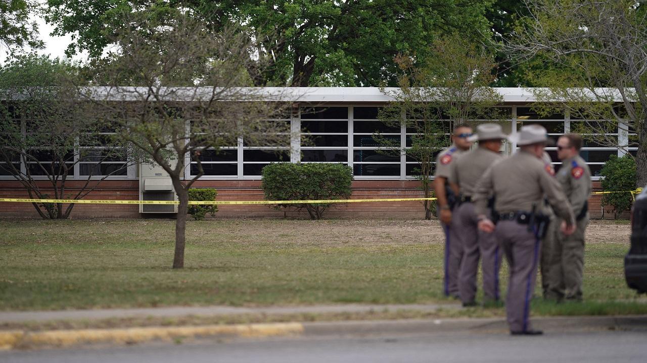 Waiting for tactical team amid shooting wrong decision: Texas Police official
